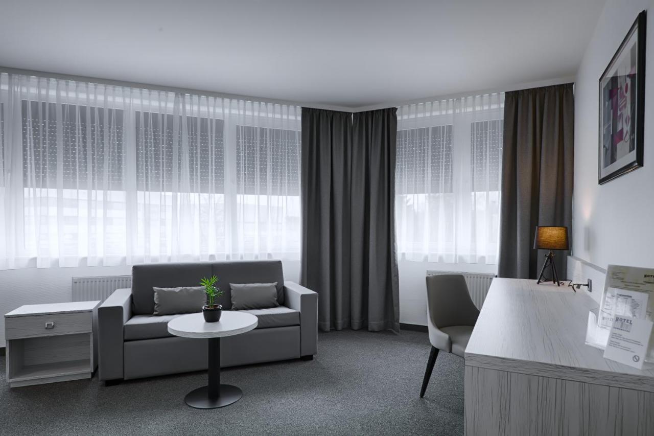 Hotel Townhouse Dahlewitz  Luaran gambar